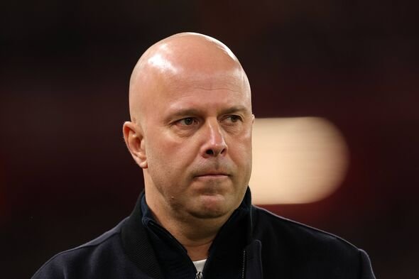 Tampilan jarak dekat dari manajer Liverpool Arne Slot.