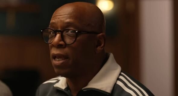 Ian Wright berbicara dalam podcast