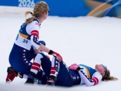 Bintang Olimpiade Musim Dingin menjerit kesakitan dan jatuh ke tanah setelah balapan | Lainnya | olahraga