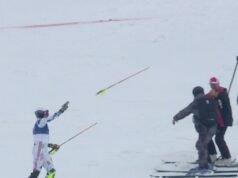 Pemain ski Olimpiade Musim Dingin melempar tongkat dengan marah saat kamera BBC menangkap ledakan liar | Lainnya | olahraga