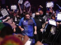 “Penggemar Premier League Darts melemparkan koin ke arah saya di Glasgow” | Lainnya | olahraga