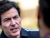 Toto Wolff menginginkan bantuan bos Formula 1 saat rivalnya mengeroyok Mercedes | F1 | olahraga