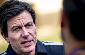 Toto Wolff menginginkan bantuan bos Formula 1 saat rivalnya mengeroyok Mercedes | F1 | olahraga