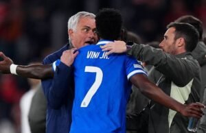 Ikon Man Utd Rio Ferdinand membela Jose Mourinho atas badai rasisme terhadap Vini Jr | Sepak Bola | olahraga