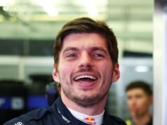 F1 LANGSUNG: Verstappen memecat George Russell sebagai pembalap Mercedes | F1 | olahraga