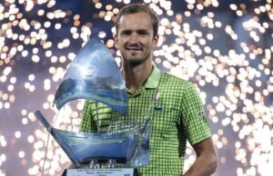 Daniil Medvedev bereaksi setelah memenangkan £459.000 dan membuat sejarah tanpa bermain | Tenis | olahraga