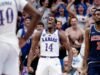 Nomor 9 Kansas mengalahkan peringkat teratas dan sebelumnya tak terkalahkan Arizona 82-78