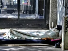 Malam Solidaritas: Dengan 3.857 sensus, jumlah tunawisma di jalanan Paris kembali meningkat