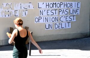 “Bukan dengan uang saya akan dibungkam”: tanggapan janda Caroline Grandjean terhadap usulan “reparasi” Pendidikan Nasional