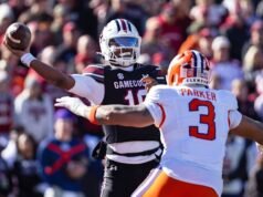 Tanpa peraturan di seluruh negara bagian, anggota parlemen Carolina Selatan berusaha merahasiakan pembayaran atlet perguruan tinggi