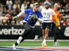 Dengan dukungan dari NFL dan Olimpiade, sepak bola bendera mendapatkan momentum dalam program olahraga NCAA yang sedang berkembang