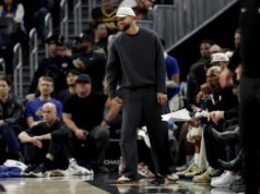 Bintang Warriors yang cedera Stephen Curry akan melewatkan All-Star Game karena cedera lutut kanan yang berkepanjangan