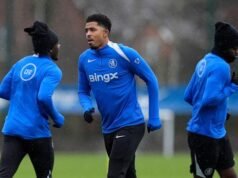 Tiga pemain dilecehkan secara rasial secara online setelah pertandingan Liga Premier