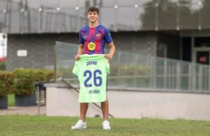 Resmi: Barcelona mengonfirmasi bahwa bintang bertahan itu akan absen selama sepuluh hingga dua belas minggu karena cedera pergelangan kaki