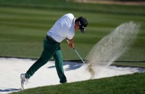 Hisatsune memimpin Pebble Beach pada hari rendah yang indah. Scheffler tidak mengambil keuntungan