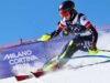 Bintang AS Mikaela Shiffrin memimpin lebih awal dalam slalom putri di Olimpiade di Milan di Cortina