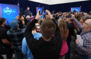 Semua mata tertuju pada pemenang Heisman Fernando Mendoza saat QB menjadi pusat perhatian di NFL Scouting Combine
