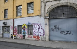 Kematian Quentin D.: sembilan tersangka ditangkap, termasuk asisten parlemen dari anggota parlemen pemberontak Raphaël Arnault