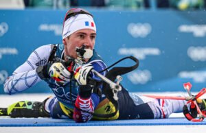 Pertandingan Olimpiade 2026 Milan-Cortina: dengan perunggu di start massal, Quentin Fillon Maillet menjadi orang Prancis dengan medali terbanyak di Olimpiade