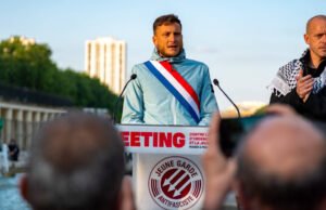 Pembubaran kelompok anti-fasis, Pengawal Muda: apa isi undang-undang?