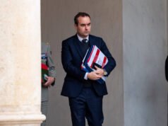 mayoritas senator menyesali “tindakan yang bersifat anekdotal”