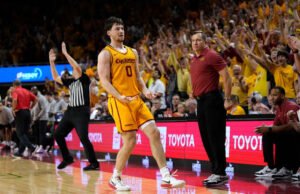 Nate Heise mencetak tiga angka dalam kemenangan 70-67 Iowa State atas No. 2 Houston