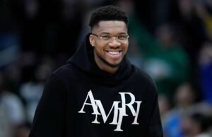 Rivers mengatakan Bucks tidak akan menskors Antetokounmpo musim ini dan akan memainkannya saat dia sehat