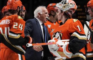 Joel Quenneville memenangkan pertandingannya yang ke-1.000 dan bergabung dengan Scotty Bowman di klub pelatihan elit NHL