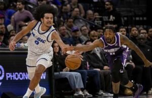 Magic menggunakan tembakan tiga poin untuk memberi Kings kekalahan ke-15 berturut-turut yang menjadi rekor franchise mereka