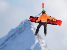 Lindsey Vonn mengatakan operasi menyelamatkannya dari amputasi kaki kirinya setelah kegagalan Olimpiade