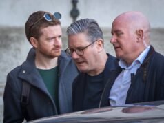 Britania Raya: Menyusul terungkapnya perselingkuhan Epstein, kepala staf Perdana Menteri Keir Starmer mengundurkan diri