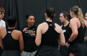 Boilermakers Command Singles Bermain dalam Kemenangan 5-2 – Purdue Boilermakers