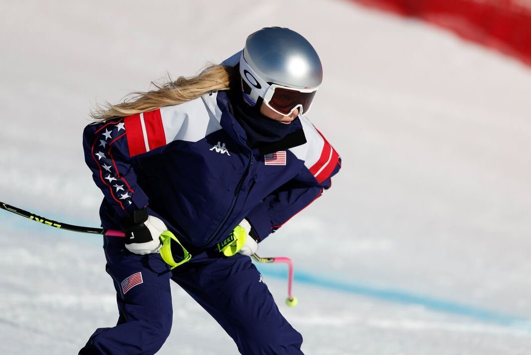 Lindsey Vonn terlibat dalam kecelakaan kecepatan tinggi yang mengerikan di Olimpiade Musim Dingin