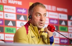 Jelang laga Barcelona vs Villarreal, Flick berbincang tentang De Jong, hasil imbang UCL, pencapaiannya sebagai pelatih, dan perpanjangan kontrak