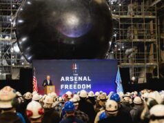 Warga Australia, yang yakin dengan program AUKUS, berinvestasi pada galangan kapal selam masa depan