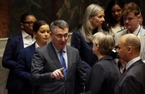 Israel memimpin satu " aneksasi progresif secara de facto " dari Tepi Barat, kata seorang pejabat PBB