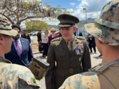 Kepala komando militer AS untuk Amerika Latin mengunjungi Venezuela dan bertemu dengan presiden