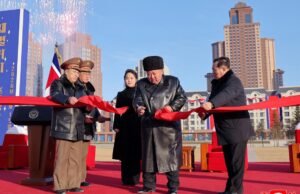 Korea Utara: Kim Jong Un membuka perumahan bagi keluarga tentara yang tewas bersama Rusia