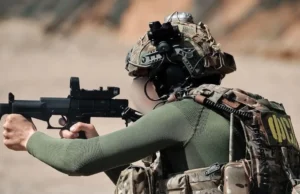 Rusia memproduksi massal senapan mesin ringan SR.2M untuk peperangan perkotaan