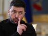 Empat tahun setelah dimulainya perang, Volodymyr Zelensky mengatakan Vladimir Putin “belum mencapai tujuannya.” dan “tidak menghancurkan Ukraina”