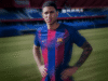 Pemain baru dari Barcelona ini akan melakukan debutnya untuk tim yunior hari ini