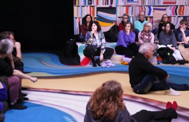 Antre, penampilan Nadia Lauro