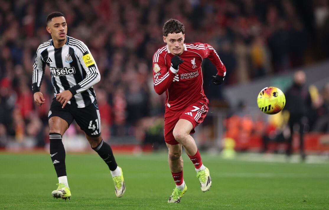 Liverpool vs Newcastle United – Liga Inggris