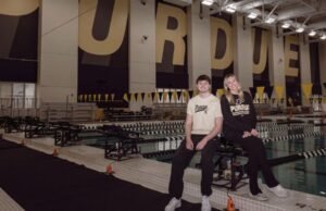 Berenang di Tingkat Keluarga: Reagan dan Walker Mattice – Berita – Sekolah Tinggi Teknik