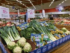 Negosiasi perdagangan: petani korban perang harga