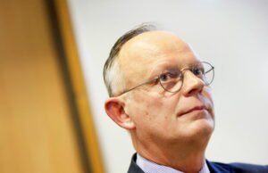 Édouard Philippe diuji dengan “dégagisme”