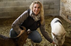 apa yang perlu Anda ketahui tentang Justine, kandidat dari Grenoble