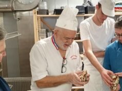 berlatih untuk memberi makan lebih baik bersama pekerja terbaik Prancis, Amandio Pimenta