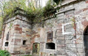 seorang berusia enam puluh tahun terluka di hutan Robertsau