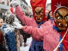Kehl. Setelah kebakaran dan tahun yang kosong, karnaval melanjutkan haknya di kota Baden